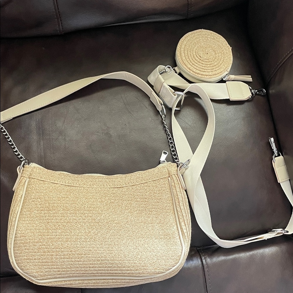 Hand bag